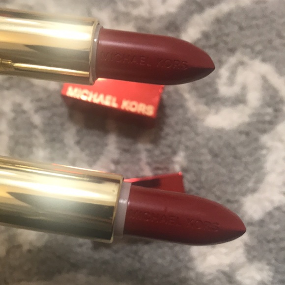 NEW! Michael Kors Ruby Red lipstick - Picture 3 of 4